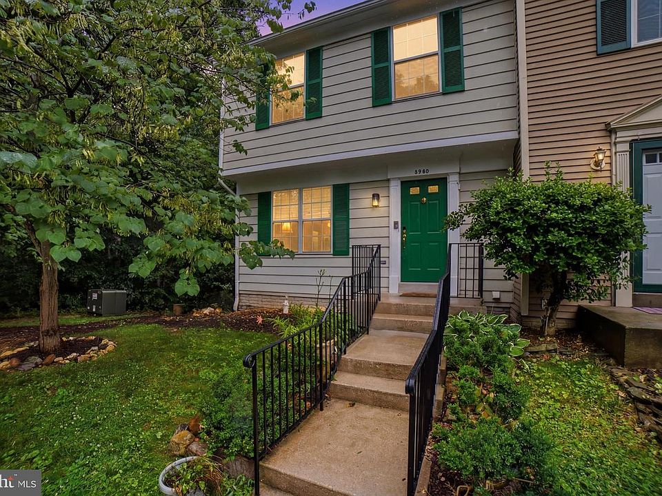 1st image of 8960 Waldren Way