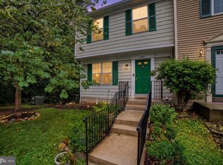 8960 Waldren Way, Lorton, VA 22079