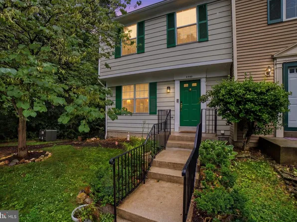 8960 Waldren Way, Lorton, VA 22079