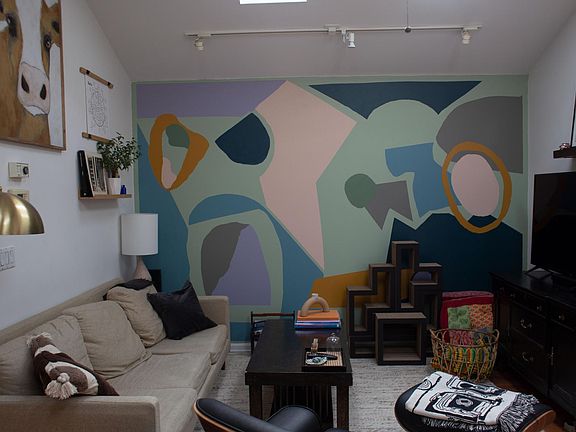 2nd image of 853 N Marshfield Ave APT 2R