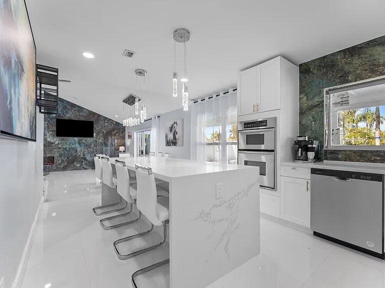 11647 Anhinga Dr — Photo 44