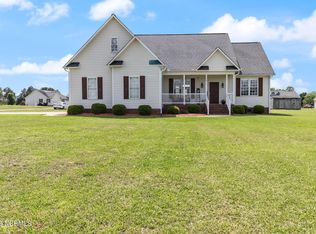 4592 Rountree Rd, Winterville, NC 28590
