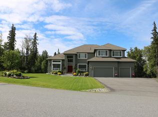 5085 Heritage Heights Dr, Anchorage, AK 99516