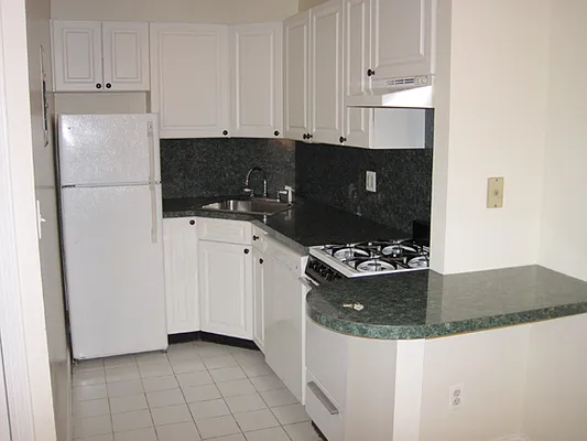 Rented by 4 Corners Realty, LLC | media 2