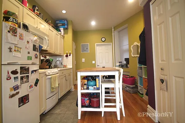 Rented by JM Preston Properties LLC | media 4