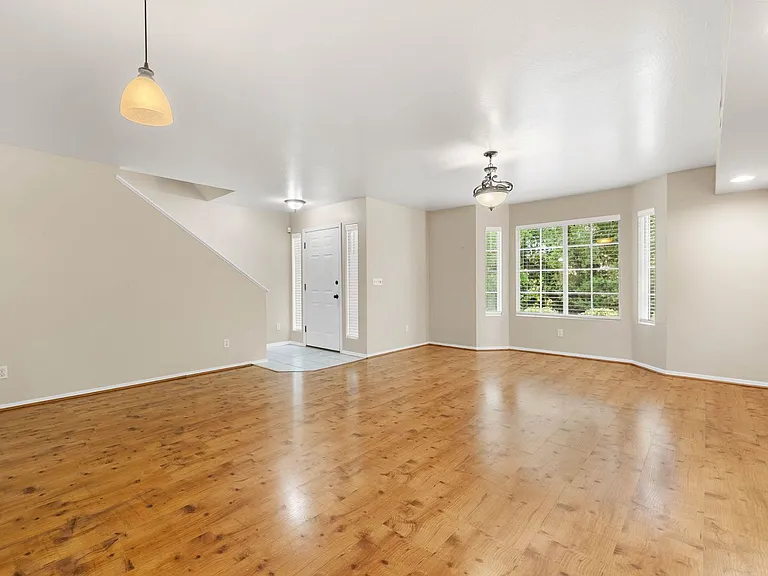741 Gail Gardner Way #L — Photo 7