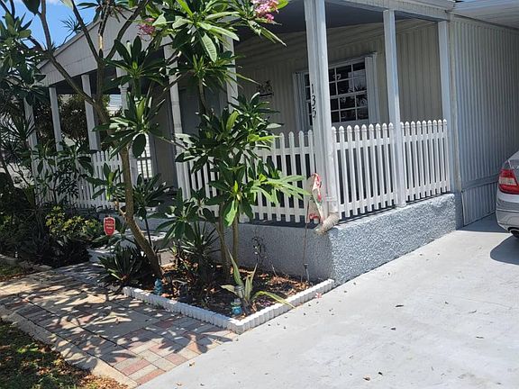 2nd image of 135 Havenwood Dr #135