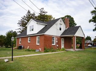 3950 Locust Grove Rd, Columbia, PA 17512