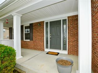 5440 Misthaven Ln, Greenwood, IN 46143