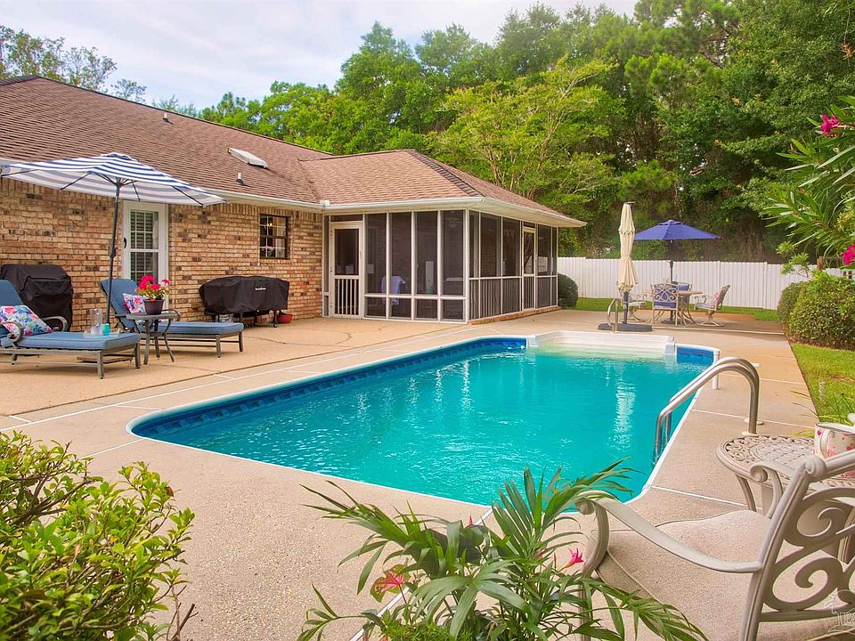 1st image of 3716 Tiger Point Blvd