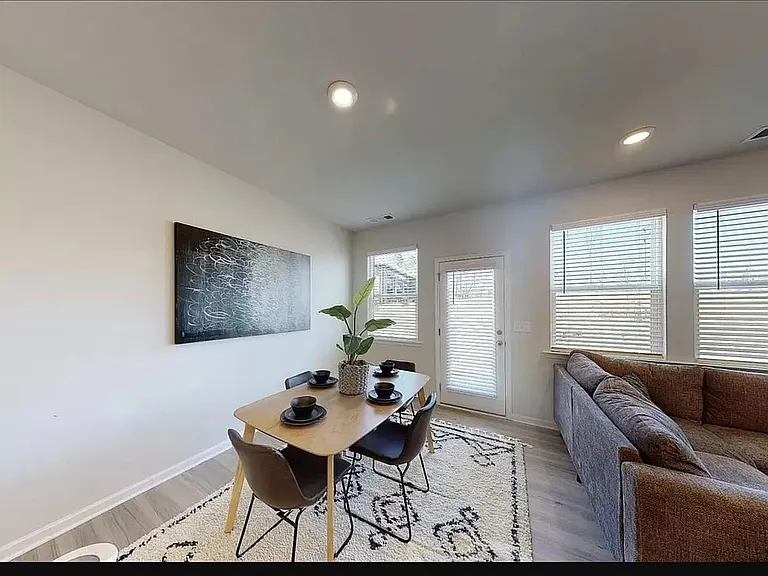 373 Whitetail Cir — Photo 8