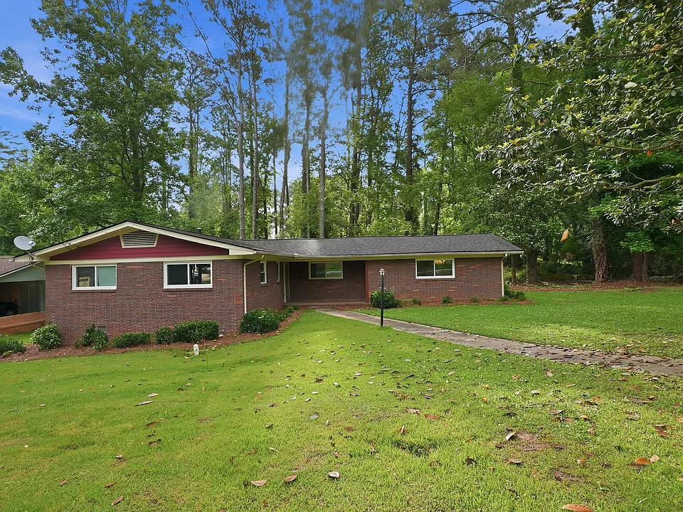 3178 Dogwood Dr