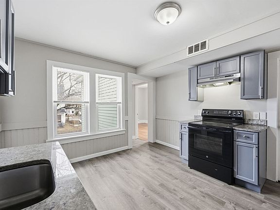4th image of 21-23 Continental St