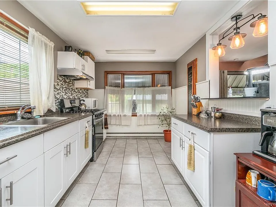 35 Greenwood Pl
