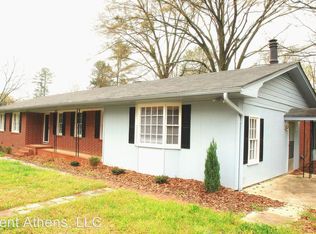 765 Glenn Carrie Rd, Hull, GA 30646