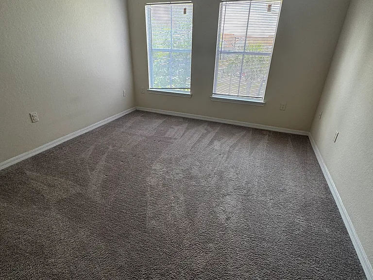 18001 Richmond Place Dr #1034 — Photo 18