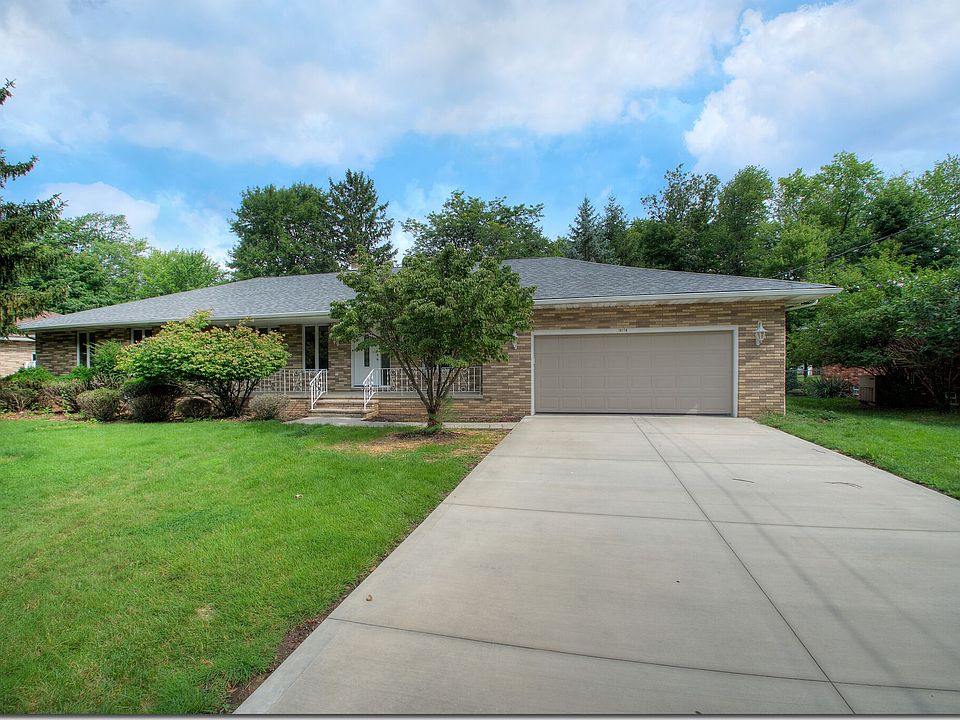 1st image of 10116 Lynn Dr