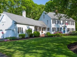 25 Aspen Dr, Bridgewater, MA 02324