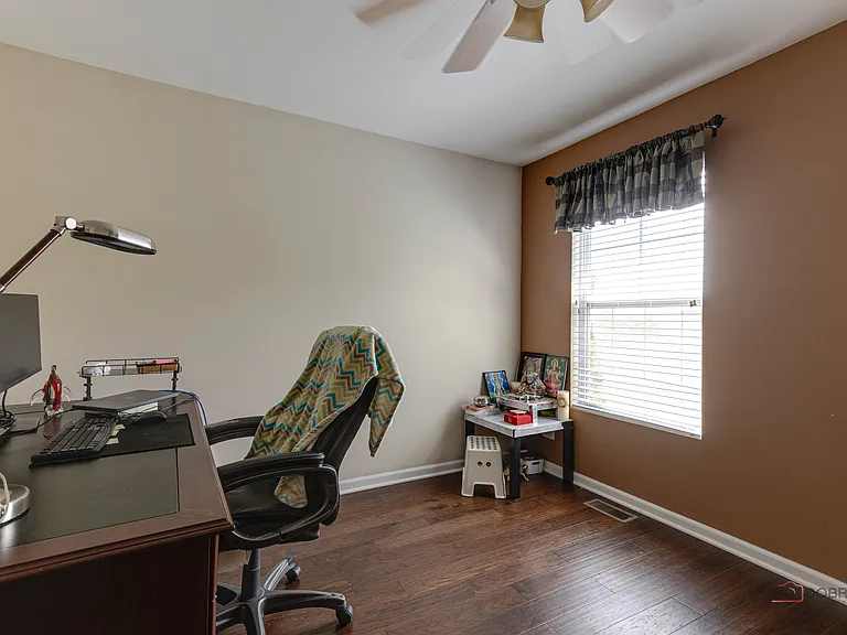 533 Plaza Pl #533 — Photo 24
