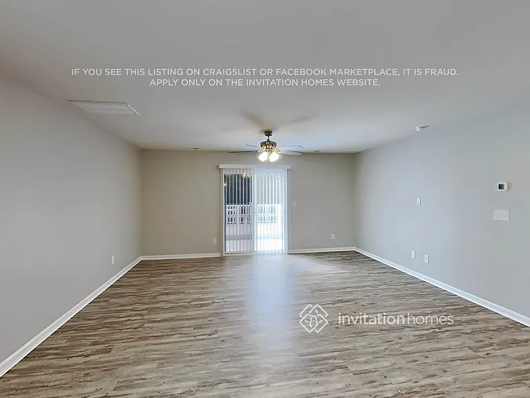 160 Silver Oak Cir — Photo 4