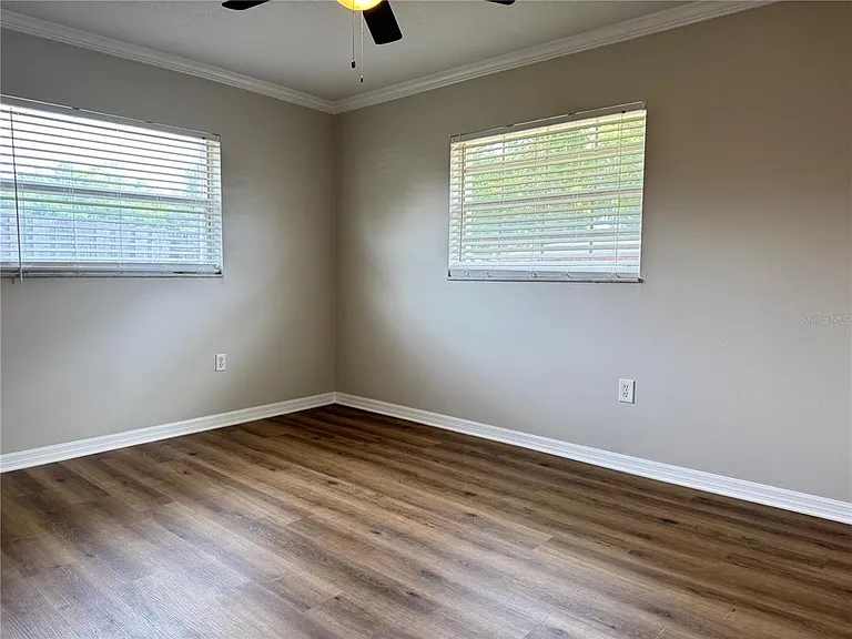 1602 Leslie Dr — Photo 21