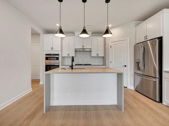 6th image of this home