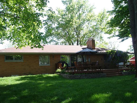Rear of home, huge lot with large back deck for entertaining