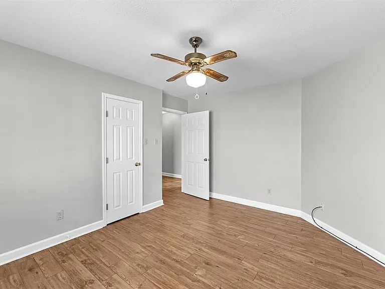 16414 Dawncrest Way — Photo 16