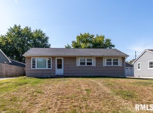 637 Greenway Ave, Colona, IL 61241