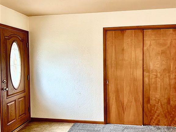 5th image of 3175 Saint Anne Dr