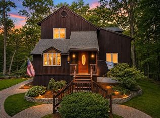 41 Apple Rd, Brimfield, MA 01010