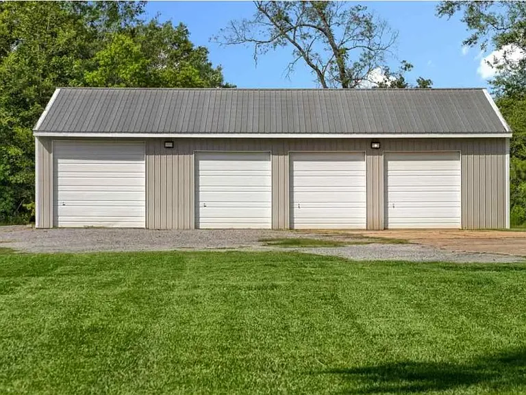 10642 Highway 62 N — Photo 8