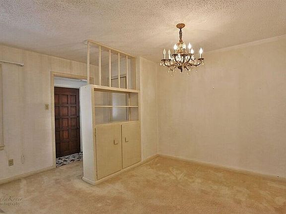 4th image of 1467 Glenhaven Dr