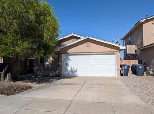 9009 Eagle Vista Dr NE, Albuquerque, NM 87113