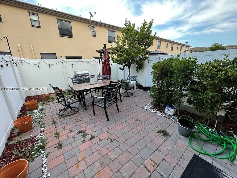 10491 W 34th Ct — Photo 19