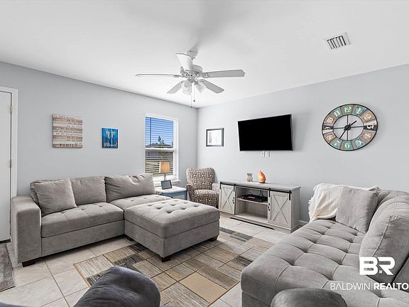 5th image of 15185 Marem Dr