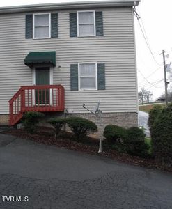 609 Spring Hill Rd APT 7, Johnson City, TN, 37604