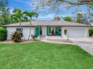 481 Magellan Dr, Sarasota, FL 34243