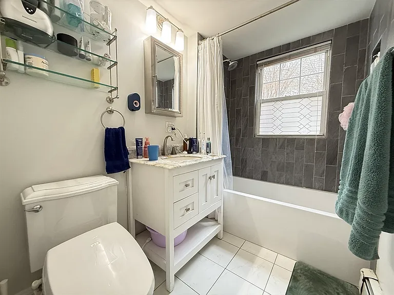 132 Middlesex Rd #1 — Photo 7