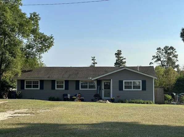 2840 Old Richton Rd, Petal, MS 39465