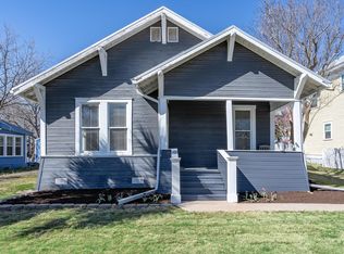 1012 W 6th St, Taylor, TX 76574