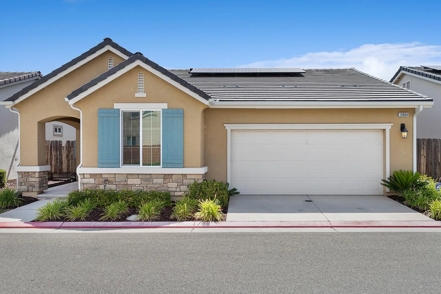10864 N Braden Way photo 1