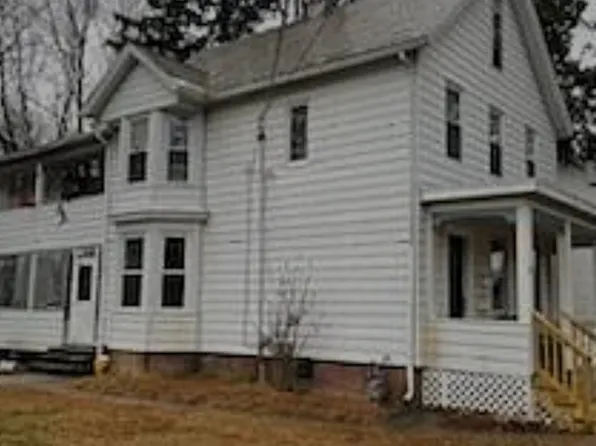 22 Gaston St Unit 2, Easthampton, MA 01027