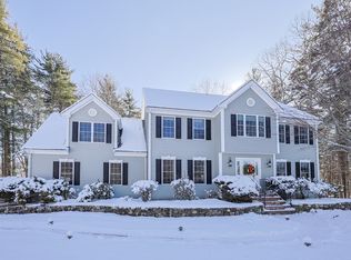 2 Sandstone Ln, Millis, MA 02054
