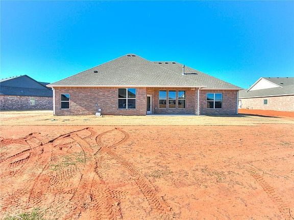 3rd image of 2712 Palazzo Cir