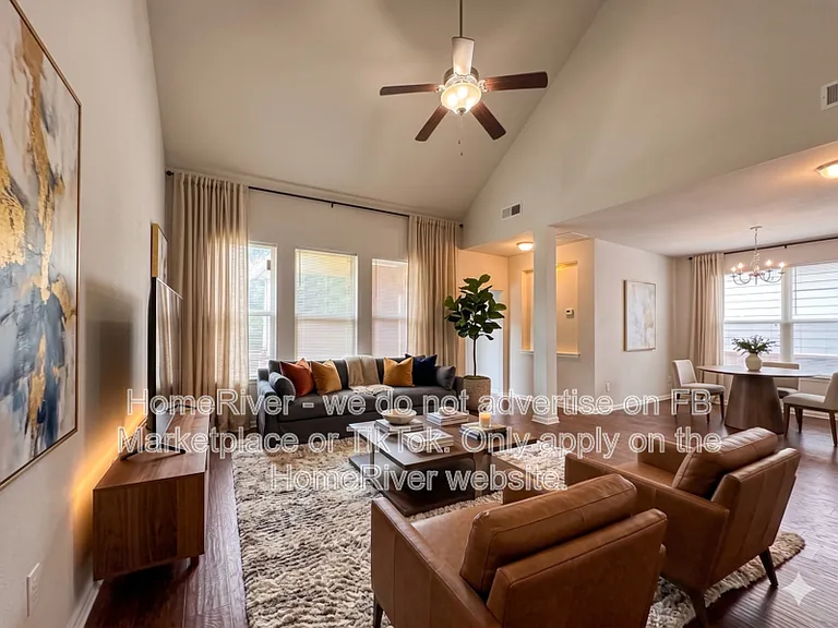 174 Daisy Cir — Photo 2