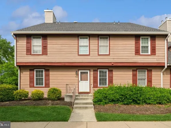 818 Westfield Dr #818, Cinnaminson, NJ 08077