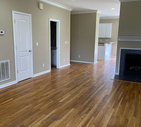 5th image of 2637 Suffolk Dr