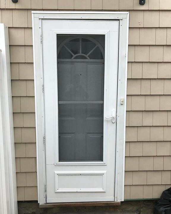 1st image of 150 Amsterdam Ave