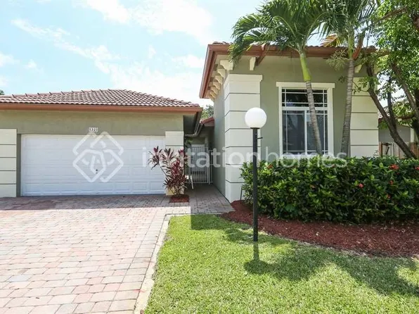 1321 NE 42nd Ave, Homestead, FL 33033